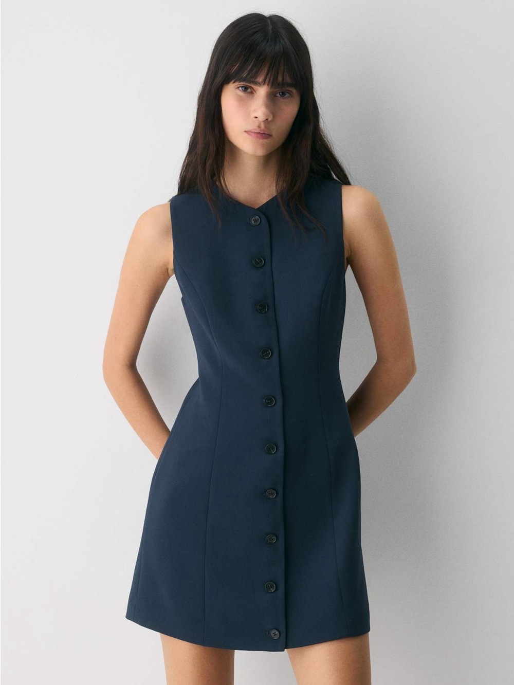 Aritzia Regal Dress Crepette Size 6